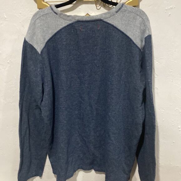 Nice Tommy Bahama pullover light sweatshirt Size XXL - Picture 2 of 5